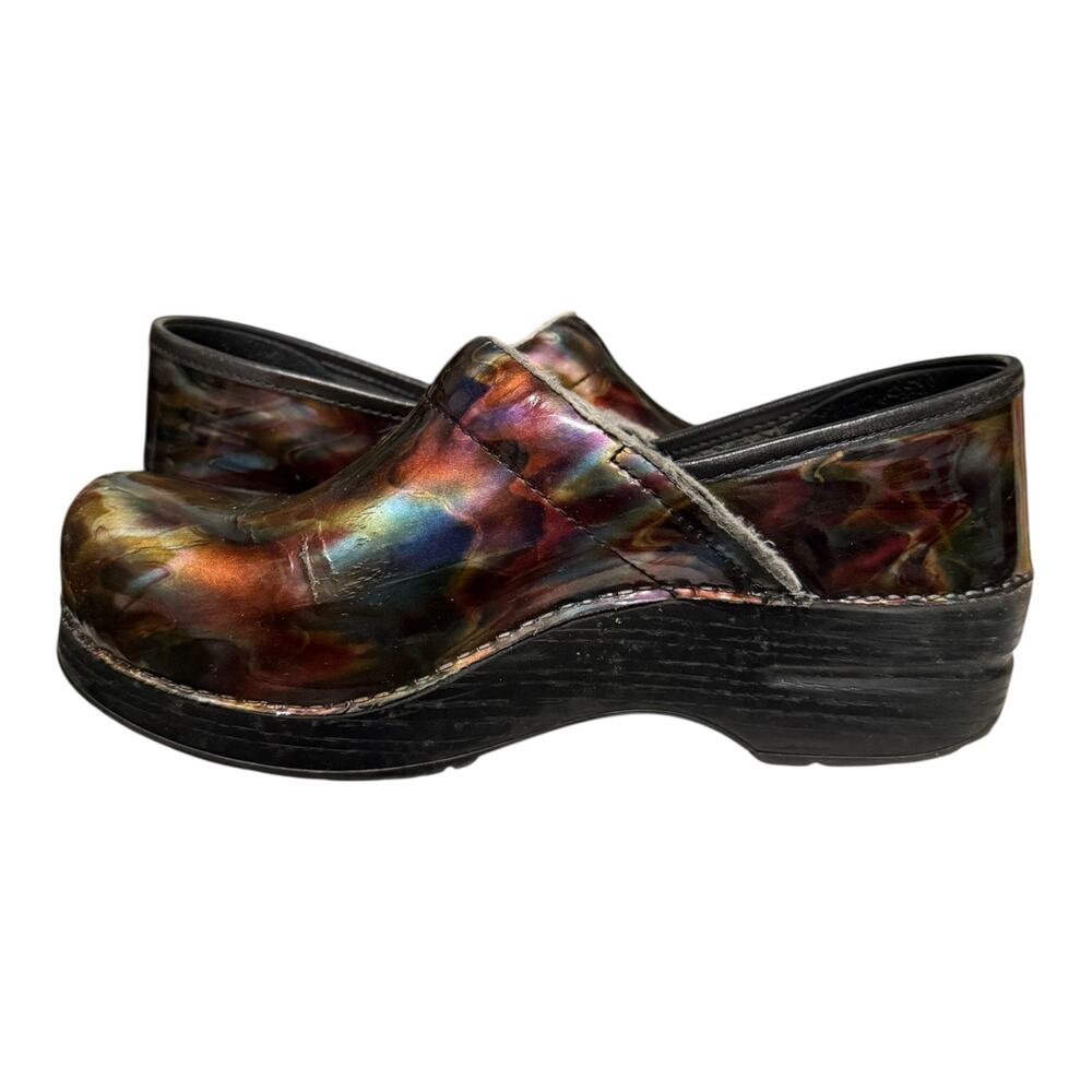 Dansko Women’s Patent Leather Clog Rainbow Women 39 US 8.5 Comfort Shoes Career - Picture 7 of 9